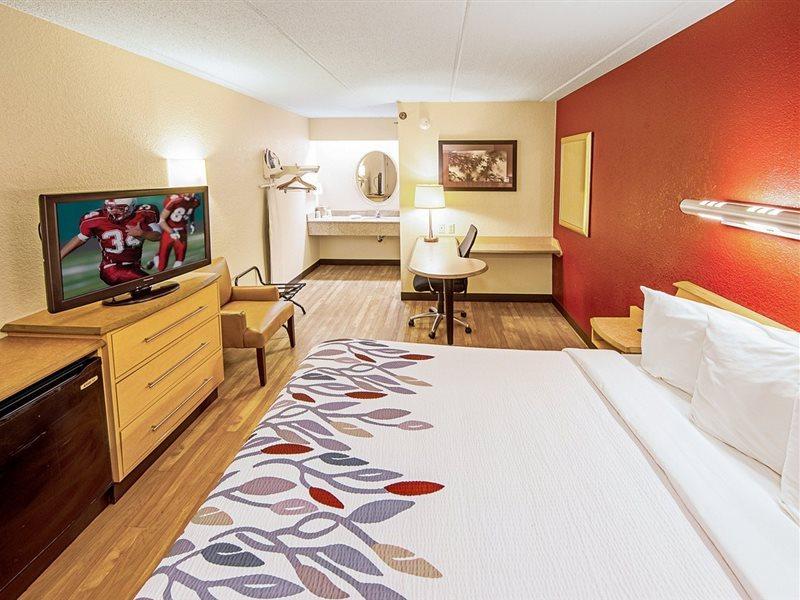 Red Roof Inn Akron Eksteriør billede