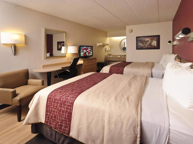 Red Roof Inn Akron Eksteriør billede